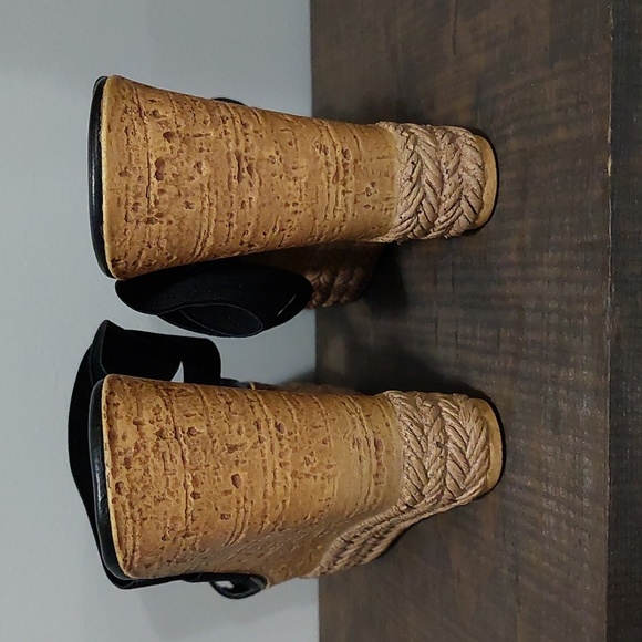 Charles by Charles David wedge sandal 6 1/2 - Picture 6 of 7